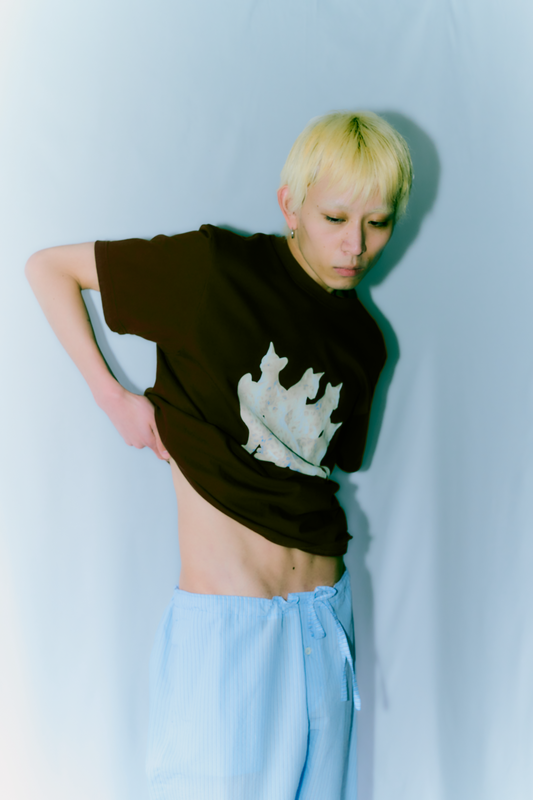 TOUKI CAT Tshirt / BROWN