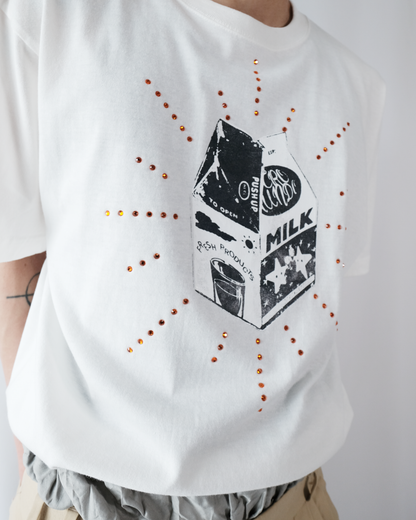 MILK T-SHIRT