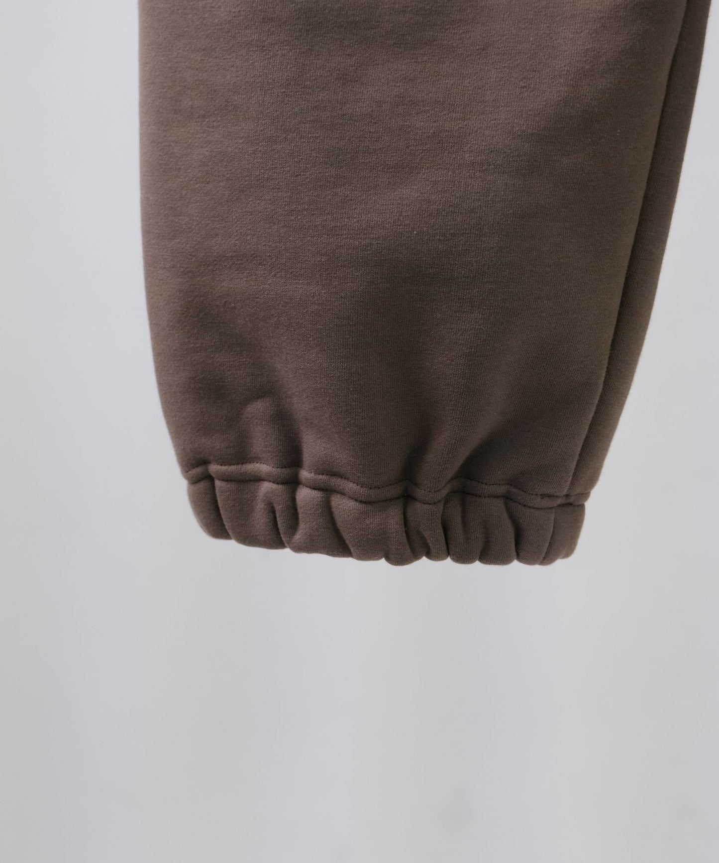 SOLO BEN SWEAT PANTS / BROWN