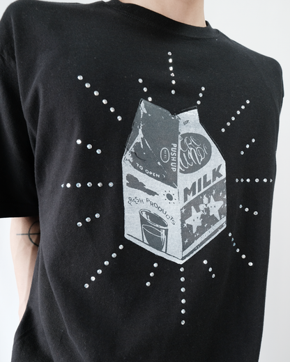 MILK T-SHIRT